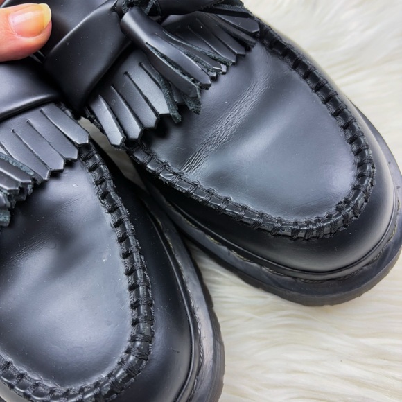 Dr. Martens Adrian Bex Smooth Leather Tassel Loafer Black Stitching Size 9 Women - Picture 3 of 10